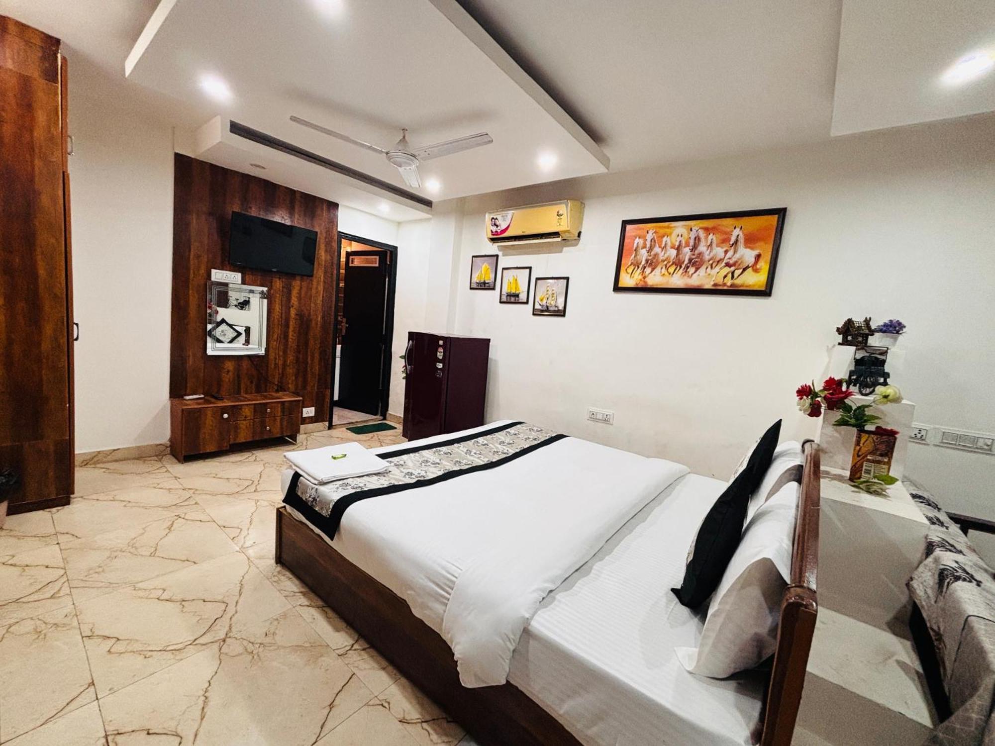 Hauz Khas Villa New Delhi Buitenkant foto